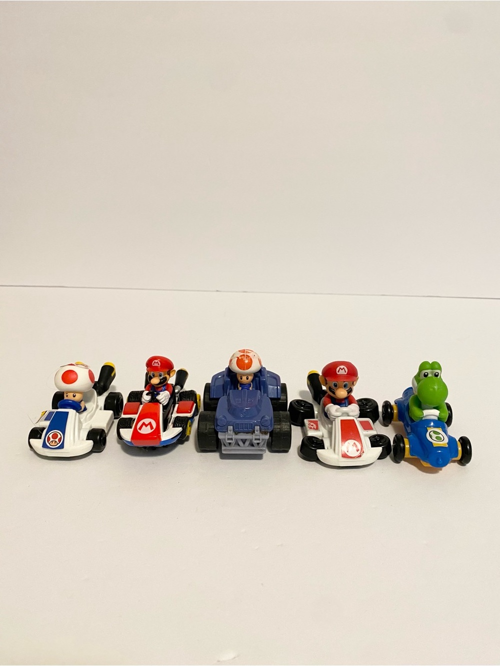 McDonalds Happy Meal Super Mario Bros Kart Figures Nintendo Mario Toad Yoshi